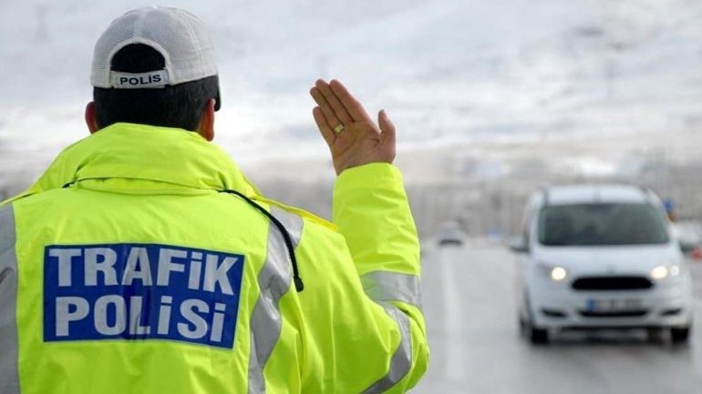 Trafik Polisi Nasıl Olunur?