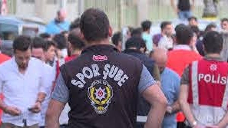 Spor Polisi Nasıl Olunur?