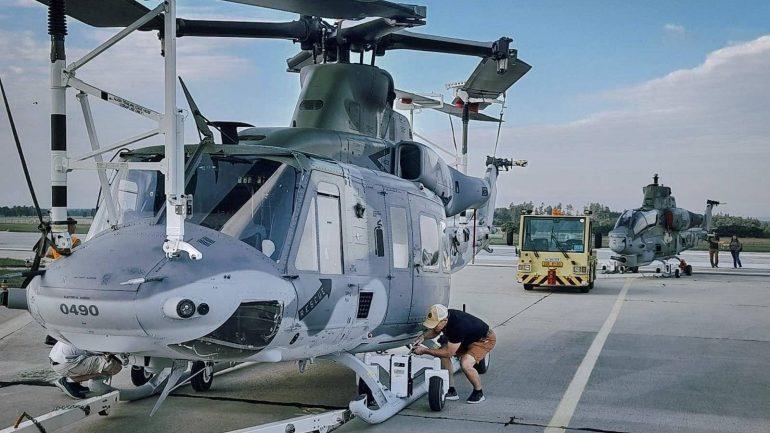 Çekya, UH-1Y Venom helikopterlerini teslim aldı