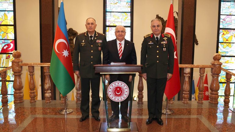Azerbaycan Genelkurmay Başkanı General Veliyev Ankara’ya Ziyarette Bulundu