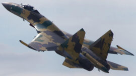 Putin, BAE Ziyaretinde 4 Adet Su-35 Savaş Uçağı ile Gövde Gösterisi Yaptı