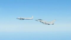 İngiliz Taifun savaş uçakları Rus uçağını durdurdu.