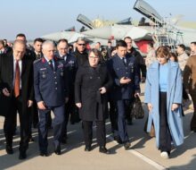 İngiltere, Türkiye’ye Eurofighter için resmi olarak açık destek verdi.