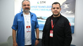 Başlıklar: <br />
<br />
H2: İşte Size Daha Fazla Yaratıcı Fikir!<br />
<br />
H3: Yaratıcılığınızı Geliştirmek İçin İpuçları<br />
<br />
Yaratıcılık, hayatımızın her alanında önemli bir rol oynar. İş hayatında, kişisel ilişkilerde ve hatta günlük aktivitelerde yaratıcı olmak, bizi daha mutlu ve başarılı kılar. Ancak bazen yaratıcı olmak zor olabilir ve bu durumda bazı ipuçlarına ihtiyaç duyabiliriz.<br />
<br />
Yaratıcılığınızı Geliştirmek İçin İpuçları<br />
<br />
1. Yeni Deneyimler Yaşayın: Yaratıcılığınızı artırmak için yeni deneyimlere açık olun. Yeni bir hobi edinin, farklı bir kültürü keşfedin veya bilmediğiniz bir konuda araştırma yapın. Bu tür deneyimler, zihninizin yeni yollar keşfetmesine ve yeni fikirler üretmesine yardımcı olabilir.<br />
<br />
2. Düzenli Olarak Mola Verin: Zihninizi dinlendirmek ve yeniden şarj etmek için düzenli olarak mola verin. Yürüyüşe çıkın, meditasyon yapın veya sadece birkaç dakika sessizce oturun. Bu molalar, zihninizin karmaşık problemleri çözmesine ve yaratıcı düşünceler geliştirmesine yardımcı olabilir.<br />
<br />
3. Hayal Gücünüzü Kullanın: Hayal gücü, yaratıcılığın temel taşlarından biridir. Hayal gücünüzü kullanarak, sınırlarınızı zorlayabilir ve yeni fikirler üretebilirsiniz. Bir hikaye yazın, resim yapın veya hayal ettiğiniz bir projeyi tasarlayın. Hayal gücünüzü geliştirmek, yaratıcılığınızı artırabilir.<br />
<br />
4. Farklı Bakış Açılarına İhtiyaç Duyun: Yaratıcılığı artırmak için farklı bakış açılarına ihtiyaç duyabilirsiniz. Bir probleme farklı açılardan bakmak, yeni çözüm yolları bulmanıza yardımcı olabilir. Başka birinin bakış açısını dinlemek veya bir konuyu farklı bir açıdan ele almak, yaratıcılığınızı artırabilir.<br />
<br />
5. Risk Almaktan Korkmayın: Yaratıcılığınızı artırmak için risk almaktan korkmayın. Yeni bir fikir geliştirmek veya bir projeyi başlatmak, riskler almayı gerektirebilir. Ancak bu riskler, sizi yeni deneyimlere ve başarıya götürebilir.<br />
<br />
İşte Size Daha Fazla Yaratıcı Fikir!<br />
<br />
Yaratıcılık, hayatımızın vazgeçilmez bir parçasıdır ve her zaman geliştirilebilir. Yaratıcı olmak, sadece sanat veya tasarım alanında değil, aynı zamanda iş hayatında ve günlük aktivitelerde de önemlidir. Yaratıcılığınızı geliştirmek için farklı yollar deneyebilir ve kendinizi sürekli olarak yenileyebilirsiniz.<br />
<br />
Yaratıcılığınızı artırmak için zihinsel ve duygusal olarak kendinizi geliştirmeniz önemlidir. Yeni deneyimler yaşamak, hayal gücünüzü kullanmak ve risk almaktan korkmamak, yaratıcılığınızı artırabilir. Ayrıca düzenli olarak mola vermek ve farklı bakış açılarına ihtiyaç duymak da yaratıcılığınızı geliştirebilir.<br />
<br />
Yaratıcı olmak, hayatımıza renk katan ve bizi daha mutlu kılan bir özelliktir. Yaratıcılığınızı geliştirmek için zaman ayırın ve kendinizi sürekli olarak yenileyin. Yeni fikirler üretmek, sizi daha başarılı ve mutlu bir insan yapabilir. Unutmayın, her zaman daha yaratıcı olabileceğinizi ve potansiyelinizi keşfedebileceğinizi unutmayın.