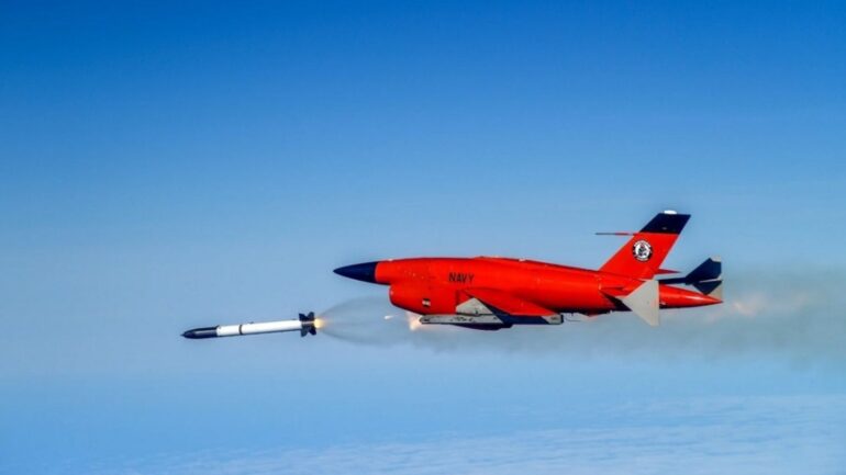 ABD, BQM-34 İHA ile ramjet füzesini test etti.