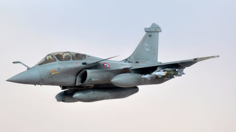 Fransız haber başlığı: Fransa’dan Çin’e suçlama: Çin Rafale satışlarını engelledi mi?