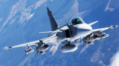 Gripen ve F-16 savaş uçakları Filipinler’de çarpışıyor