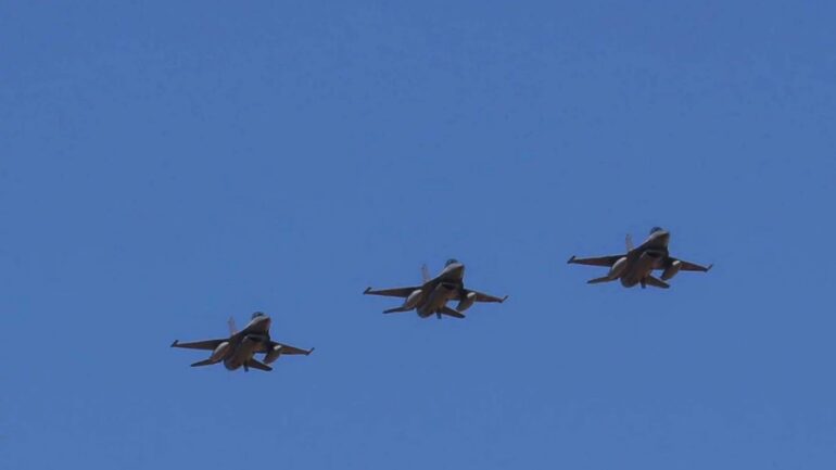 Romanya envanterine 3 adet F-16 daha eklendi.