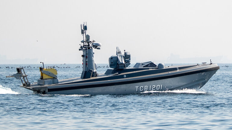 SANCAR SİDA 12.7mm Makineli Tüfek ile ateş etti.