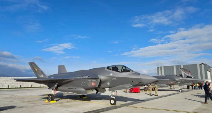 Belçika, ilk F-35A savaş uçaklarını teslim aldı.