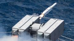 Raytheon 500, ESSM Blok 2’yi ABD Deniz Kuvvetleri’ne teslim etti.