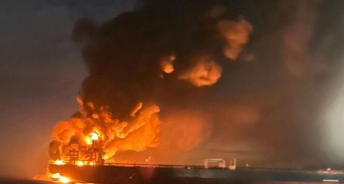 Karadeniz’de Ukrayna tarafından vurulan iki tanker