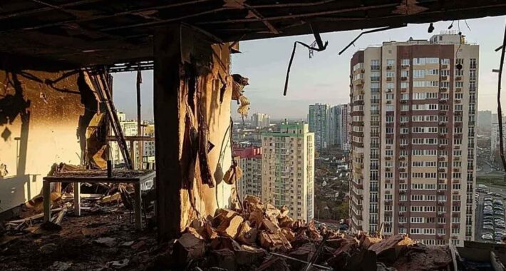 Rusya: Azerbaycan büyükelçiliği Ukrayna hava savunması hatası nedeniyle zarar gördü.