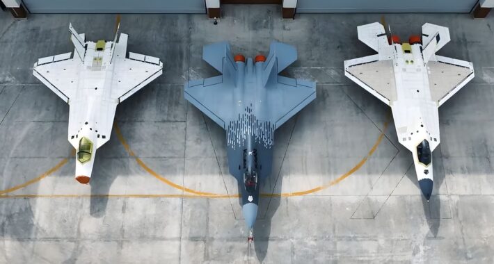 Kaan’dan Tarihi Görüntü: Üç Prototip Bir Arada!