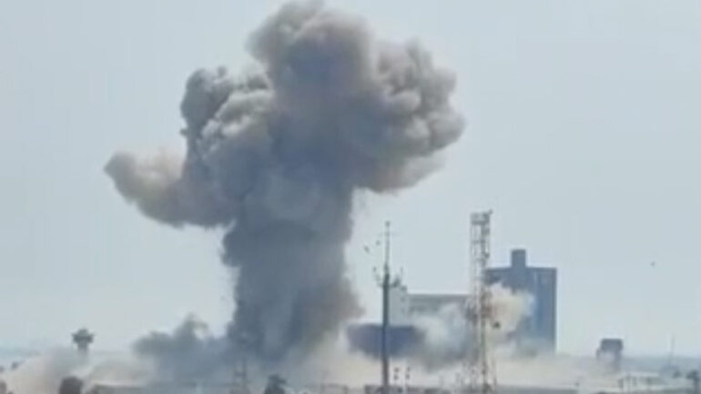 ABD Deniz Üssü Bahreyn’de Vuruldu: 5. Filo Hedefte