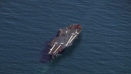 ABD’nin yeni uçak gemisi USS John F. Kennedy deniz testlerini bitirdi.