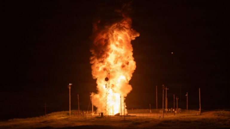 ABD Minuteman III füzesinin test atışı yapıldı