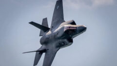 Birleşik Krallık, envanterine 48. F-35B savaş uçağını ekledi: İlk paket tamamlandı