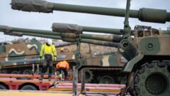 Hanwha, Estonya savunma sanayisine 100 milyon avroluk yatırım yapacak.