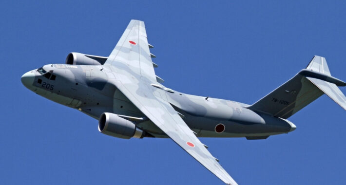 Kawasaki EC-2, Japonya’nın Yeni Nesil Elektronik Harp Uçağı, İlk Uçuşunu Gerçekleştirdi.
