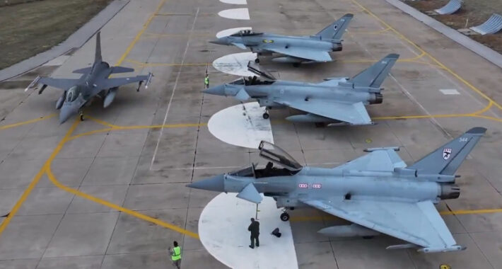 Bakan Güler, İngiltere’de Eurofighter Typhoon Hattını İnceleyecek.
