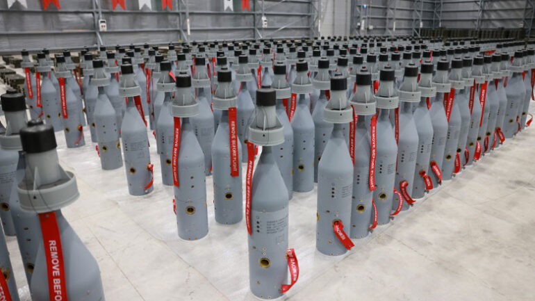 ASELSAN’dan Güç Gösterisi: Onlarca LGK-82 Sevkiyata Hazır!