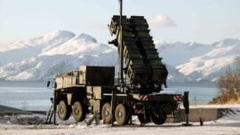 NATO Türkiye’ye Baskı Yapıyor: Yunanistan Patriot’ları Verecek mi?