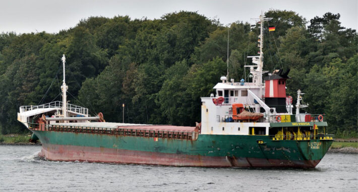 MV Lutuf Kurtarıldı: 14 Korsan Öldürüldü<br />
<br />
MV Lutuf Kurtarıldı: 14 Korsan Öldürüldü