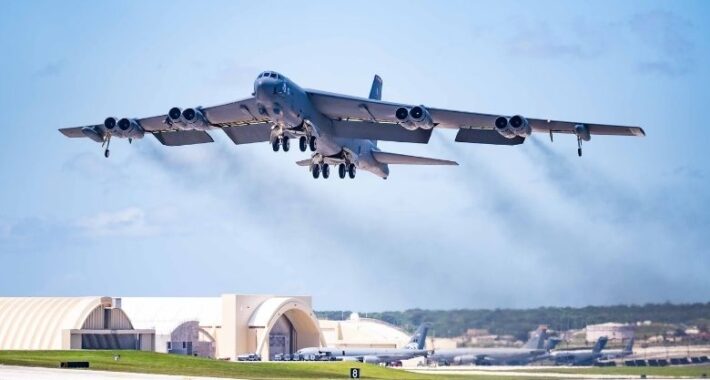 B-52 Projesi Sıkıntıda: Milyar Dolarlık Maliyet Artışı