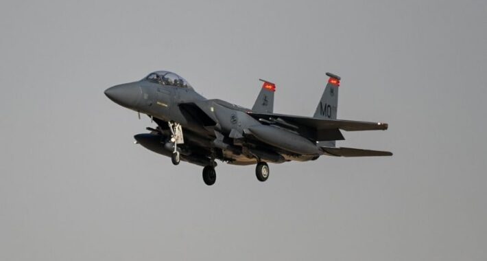 F-15’lere 131 Milyar Dolarlık Dev Yatırım Türkçe’de şu şekilde olacaktır: F-15’ler İçin 131 Milyar Dolarlık Dev Yatırım