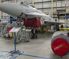 Türk Pilotları İngiltere’de: Eurofighter Eğitimine Başlıyor
