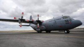 Hindistan İhalesinde Devler Kapışıyor: C-390 ve C-130J